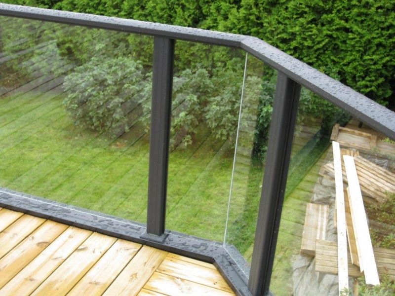 Glassrekkverk /  glass railings